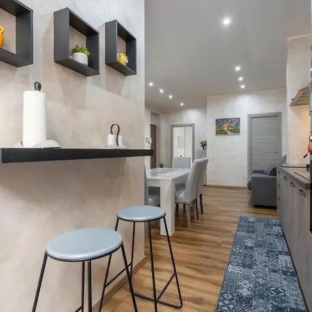 Apartment Oreto Station *