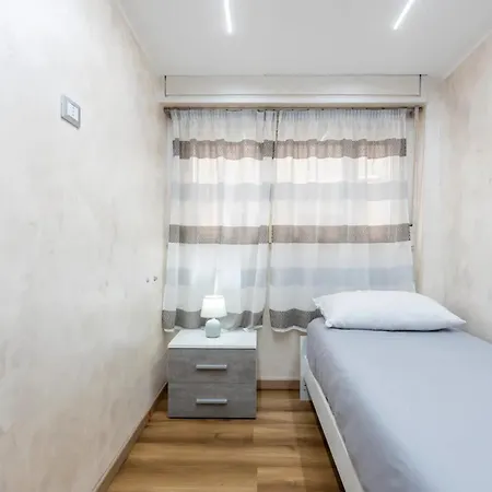 Oreto Station Apartamento *